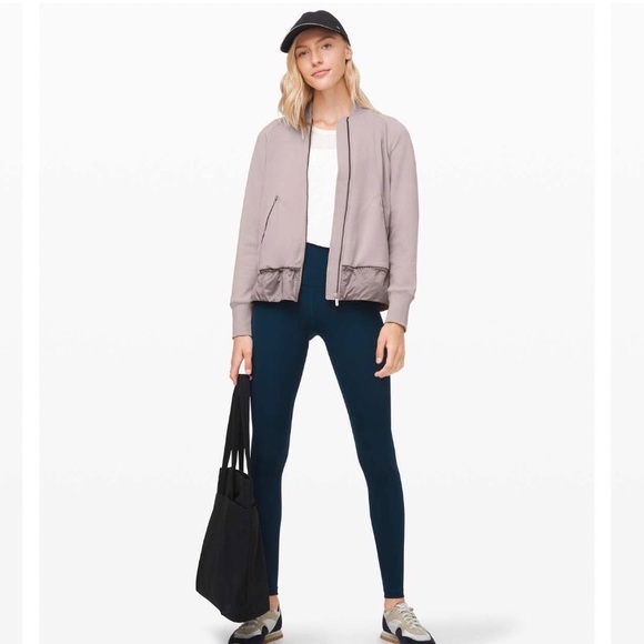 Lululemon Swept Along Jacket in Dark Chrome (MATCHING SET IN OTHER LISTING) - Picture 3 of 11